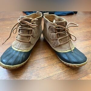 Sorel Duck Ankle Boots